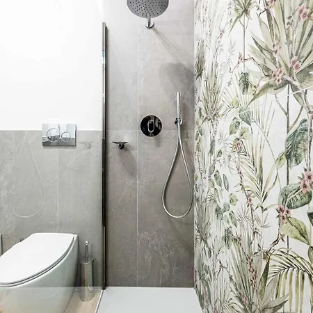 Cavallotti 70 - Renovated With A Sea View Apartmán *