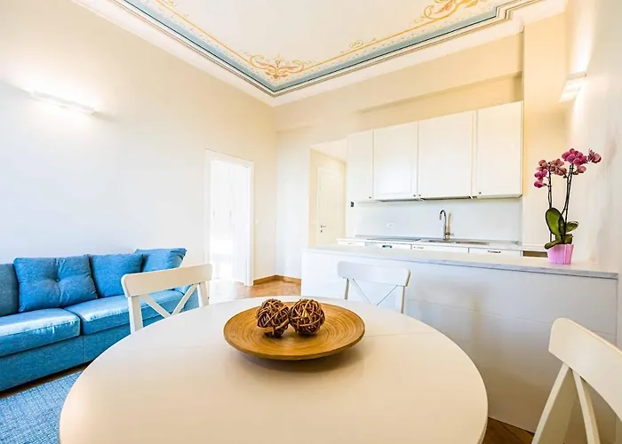 Cavallotti 70 - Renovated With A Sea View Apartment *