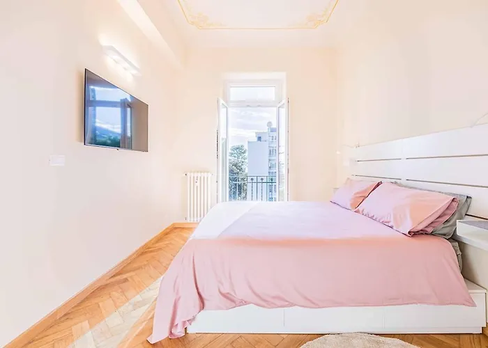 Cavallotti 70 - Renovated With A Sea View Apartment *