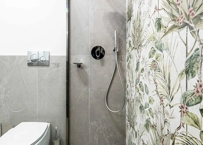 Cavallotti 70 - Renovated With A Sea View Apartment *